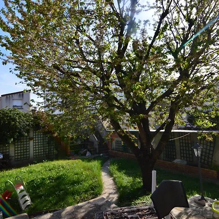 Maison Quartier Parc De Tremblay 펜션 샹피니 쉬르 마른